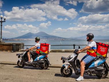 Just Eat си хареса финалната оферта на Takeaway.com