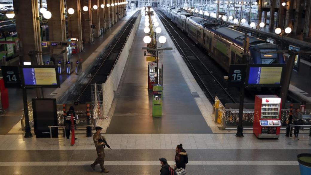 Всичко, което парижани искат за Коледа е метро, но няма