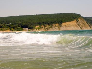 Държавата отдава на концесия южния плаж в Слънчев бряг