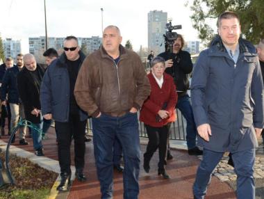 Борисов: Имаме 10 години да решим какво да правим с въглищните централи