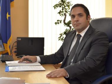 Караниколов: Следващите 20 дни ще са най-тежки за Перник