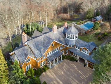 Брус Уилис продаде имението си на голяма загуба