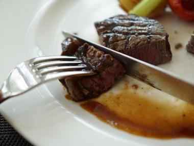 Европейците похарчиха рекордна сума за заведения през 2018 г.