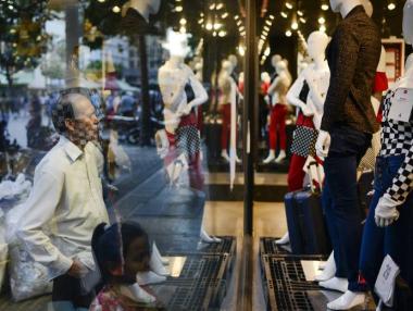 Най-новият проблем за Венецуела - прекалено многото долари