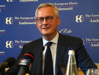 Франция е готова да отговори на американските мита