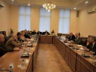 Таксиметровите шофьори поискаха от Желязков законодателни промени срещу „копърките“