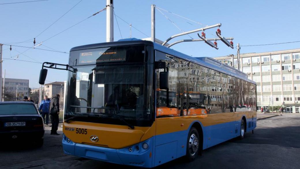Електробус вече обслужва линия №123 в София 
