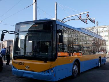 Електробус вече обслужва линия №123 в София 