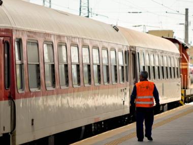 „БДЖ-Пътнически превози“ пуска всички 30 спални вагона за лятото