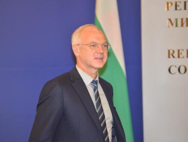 Велев: Социалното министерство не е наясно с демографската ситуация в страната