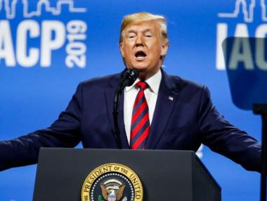 Тръмп налага нови санкции срещу Иран