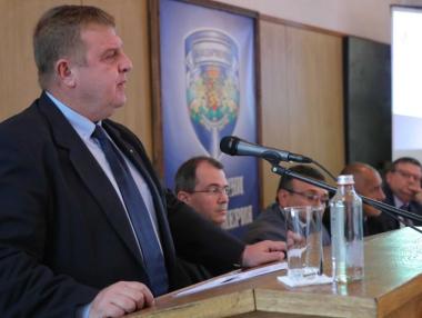 За Каракачанов арестът на Нено Димов е „показно убийство“