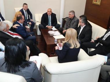 Превозвачите се пребориха средно за 40% по-ниски тол такси