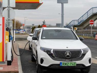 Shell започна изграждането на мрежа от зарядни станции в региона