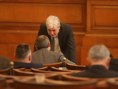 Съдът решава ще остане ли Нено Димов в ареста