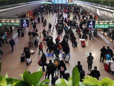 3 млрд. пътувания: Най-голямата човешка миграция в света започна