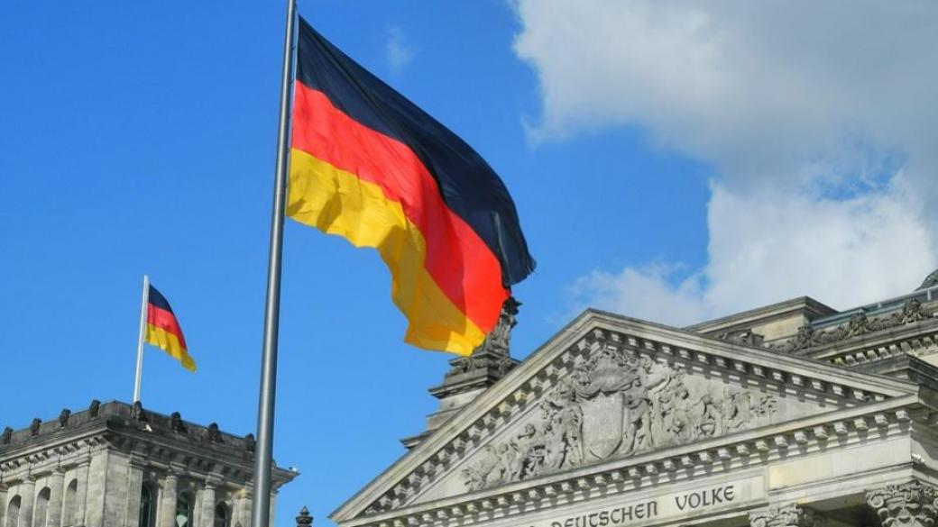 Германия отчете най-големия си бюджетен излишък от обединението на страната