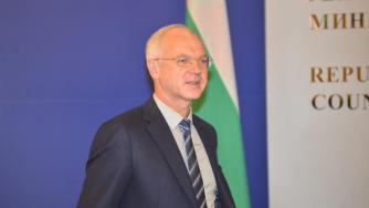 Велев: В българската енергетика има „триглав змей“, който ограбва хората