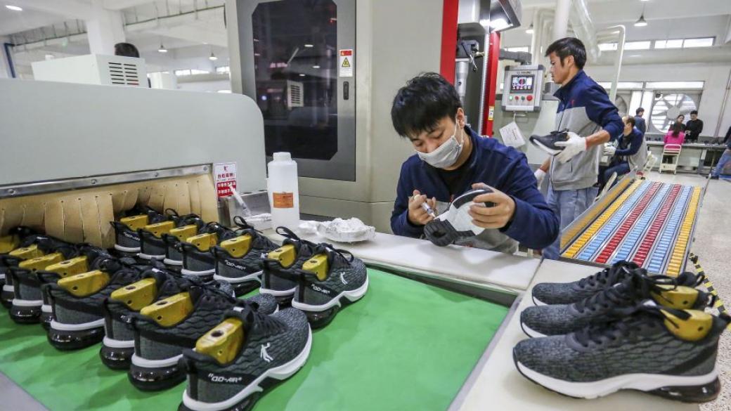 Китай отчете най-слаб икономически ръст от почти 30 години