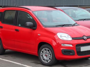 Fiat Chrysler ще прави електромобили с партньор на Apple