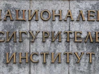 НОИ иска да следи пътуващите зад граница „болни“