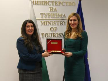 Министерство на туризма иска инфлуенсъри да рекламират България в САЩ