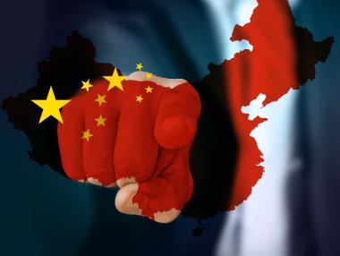 Китай „пипна“ статистиката, за да се доближи до целта си за икономически ръст