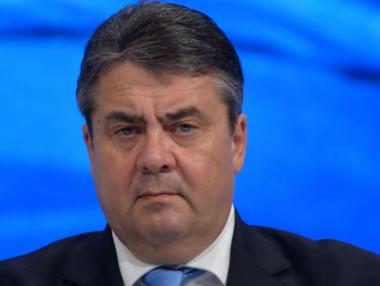 Deutsche Bank избра в борда си виден немски политик