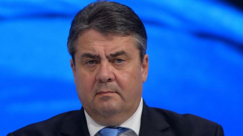 Deutsche Bank избра в борда си виден немски политик