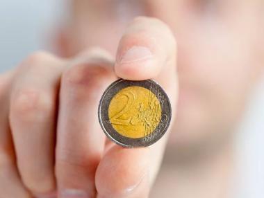 54% от българите искат референдум за влизането в еврозоната