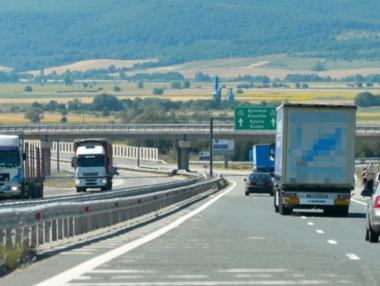 АПИ спира продажбата на винетки за камионите