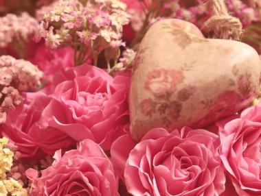 Самолетни пътувания под 100 евро за Свети Валентин