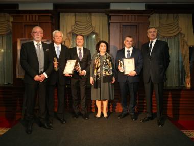 Връчиха наградите „Буров“ за 2020 г.