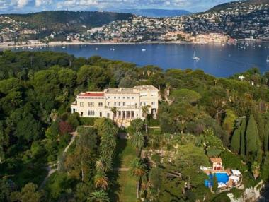 Най-богатият украинец е купил прочутата френска вила „Кедрите“