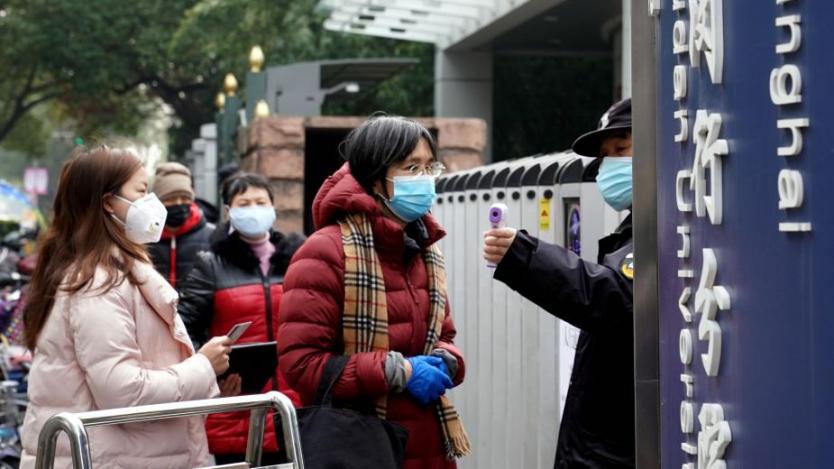 Страхът от коронавируса изтри $400 млрд. от китайските борси