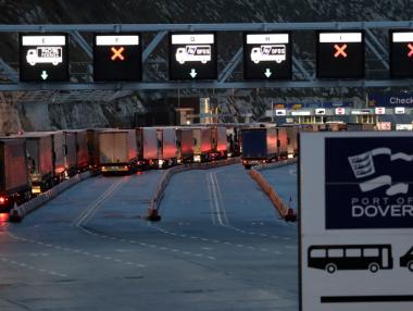 Лондон все пак ще обмитява европейските стоки