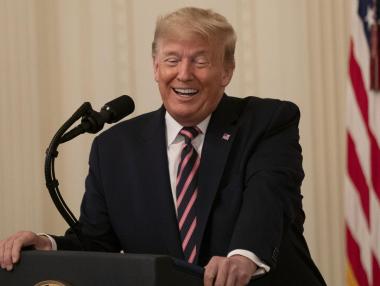 Тръмп уволни двама души, свидетелствали срещу него при импийчмънта