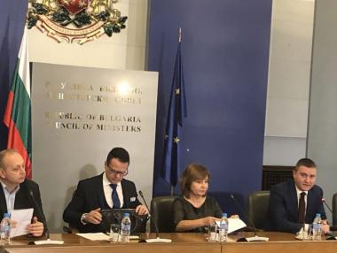 Горанов отказа да намали ДДС-то за хотелиерите и ресторантьорите