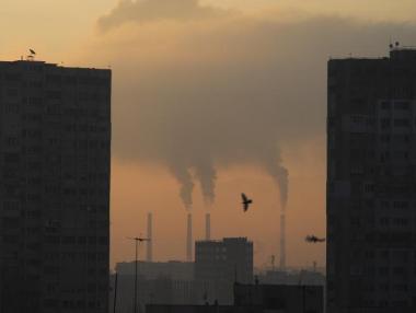 Българската електроенергетика замърсява 1.6 пъти по-малко от полската