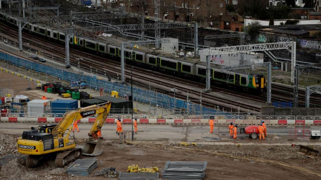 Лондон ще построи „най-скъпата“ високоскоростна жп линия в света