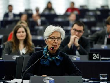 Лагард: Правителствата трябва да подпомагат растежа чрез реформи