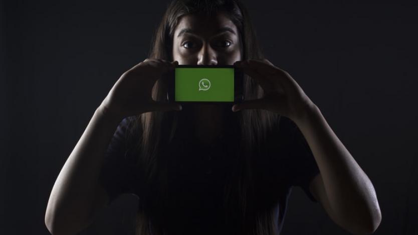 WhatsApp достигна 2 млрд. потребители