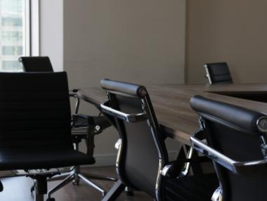 Наетите в България са намалели с 24 хил. за три месеца