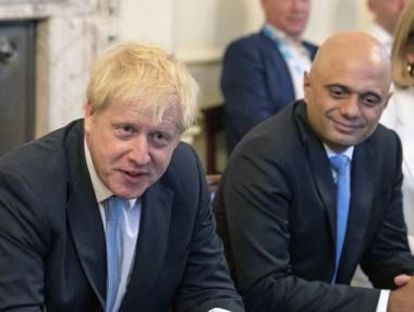 Британският финансов министър подаде оставка след скандал с Джонсън