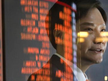 Китайската смартфон индустрия – задушена от коронавируса