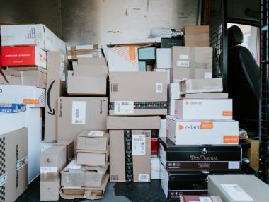 Екокатастрофата на доставките: онлайн пазаруването носи скрити щети за околната среда