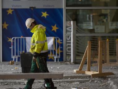 Двойно повече компании се местят от Великобритания в Холандия