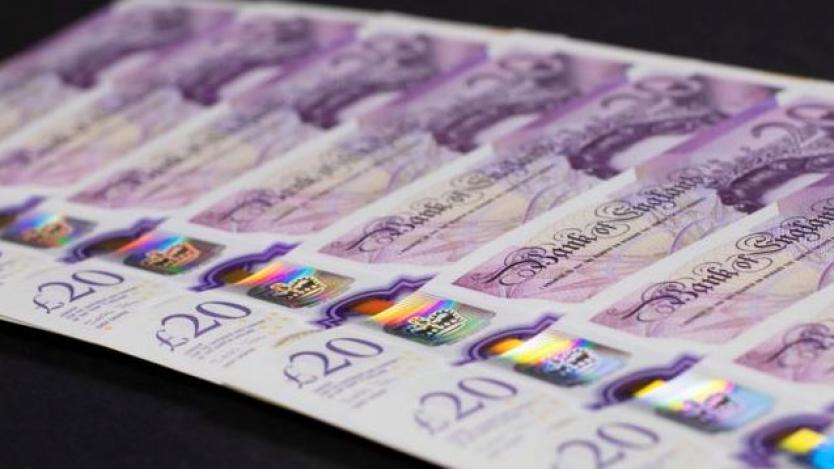 Милиарди британски банкноти ще се превърнат в компост