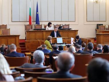 Новите назначения в КРС може да развалят управляващата коалиция