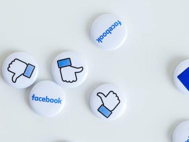 Къде са другите трима основатели на Facebook днес